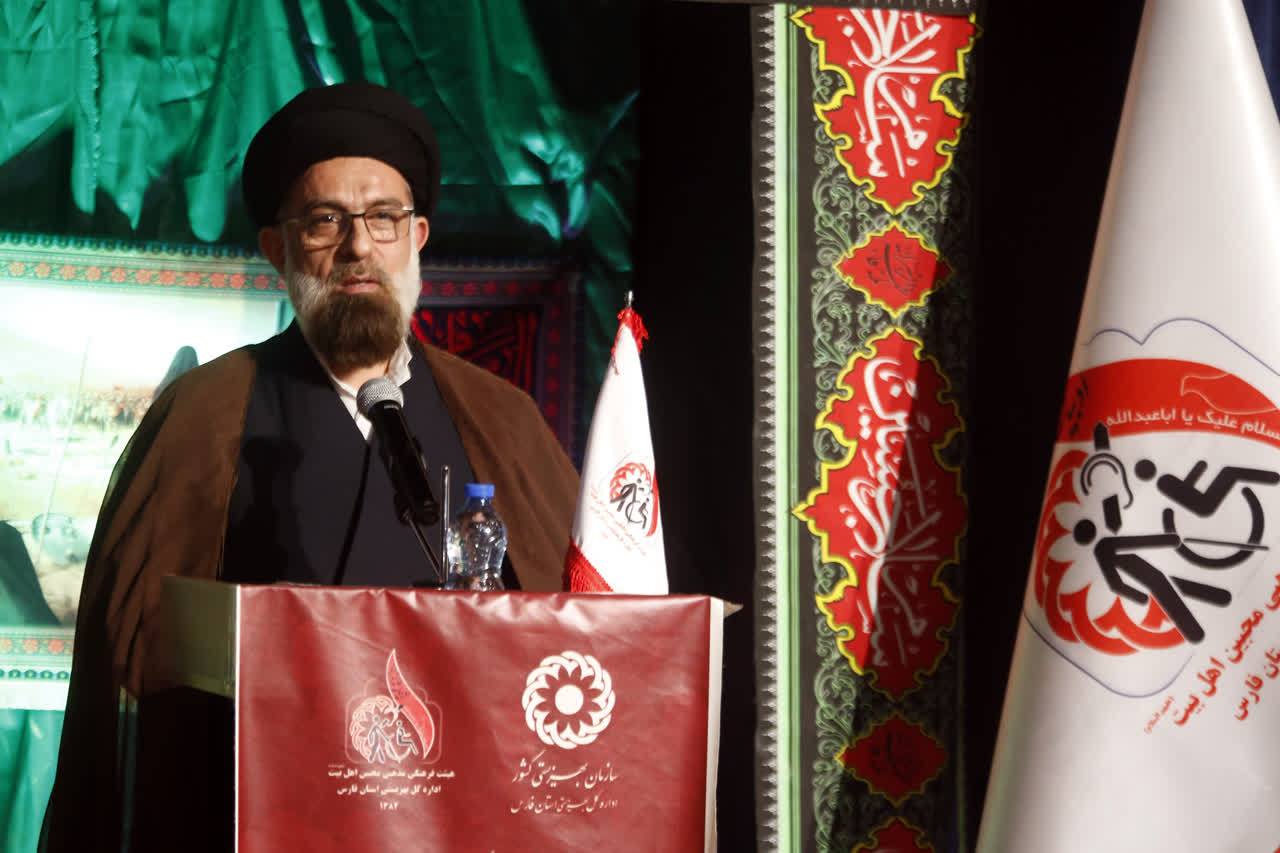  شعرای این همایش در عین محدودیت جسمی حرکتی توانایی ایجاد یک نامحدود را در ساحت شعر دارند