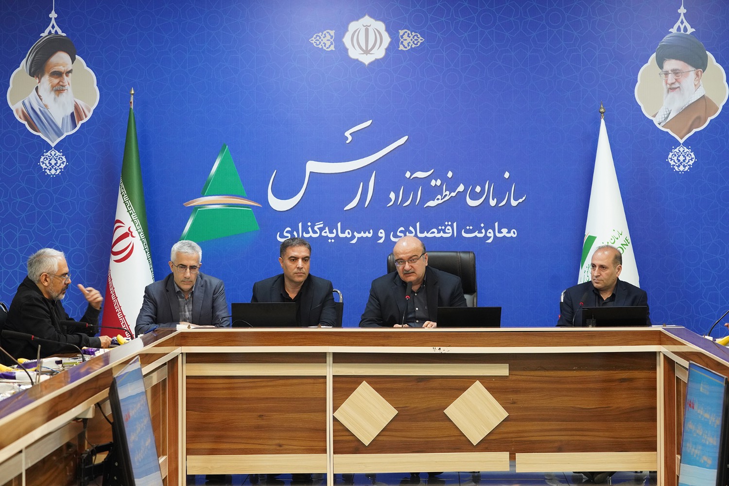 عوارض گمرکی ماشین‌آلات و مواد اولیه در منطقه آزاد ارس صفر شد