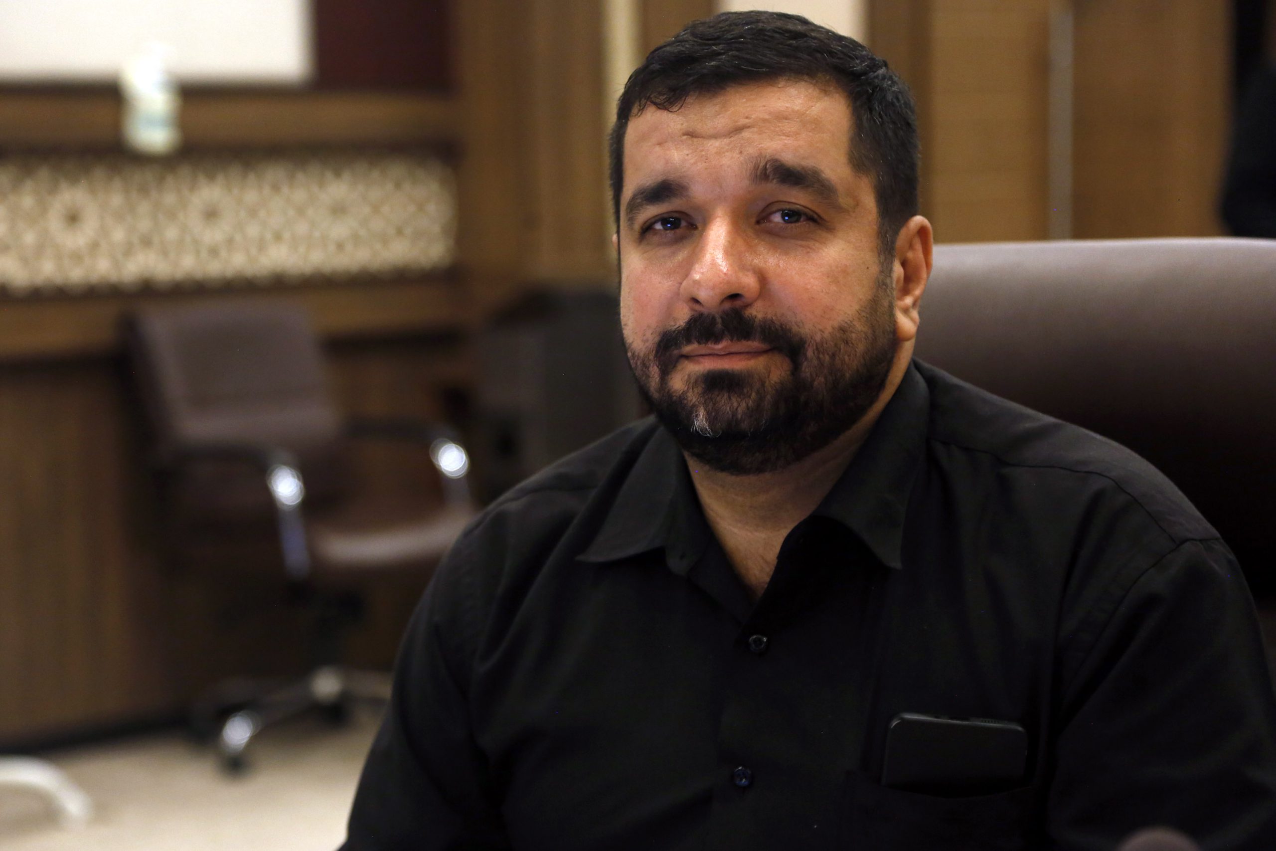 نگین سبز شیراز در چنگال اشباح باغ خوار