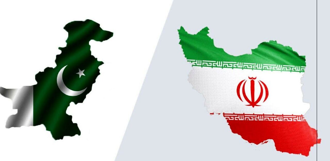 وزیر کشور پاکستان وارد تهران شد/ برگزاری نشست سه‌جانبه در خصوص اربعین