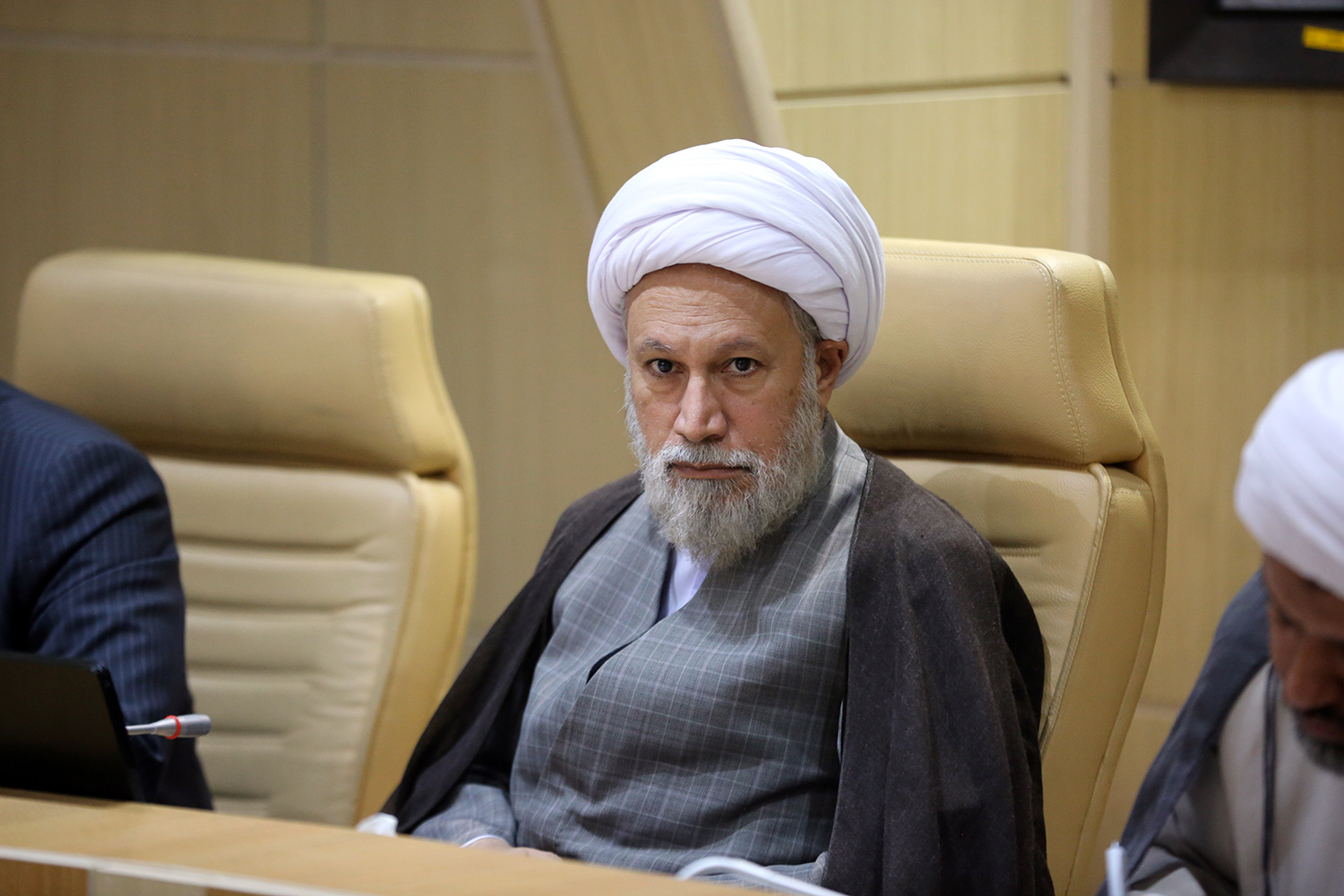  ما به عنوان مسلمان نمی‌توانیم خبر دروغ منتشر کنیم تا بازدید زیاد شود