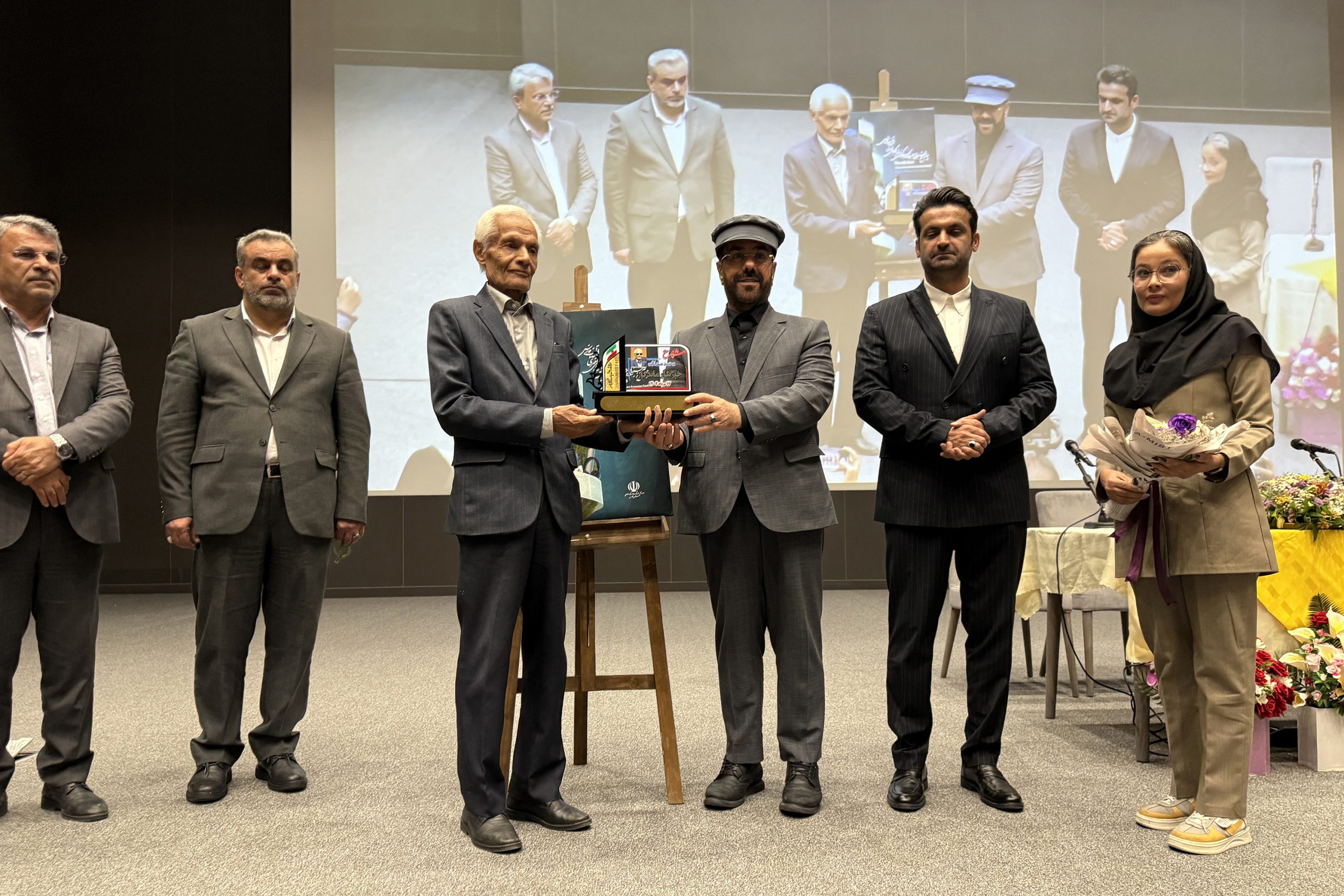 وفاق به جای آقا بالاسری 