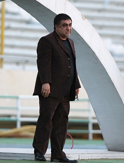 پیروانی: تیم امید از فضای مجازی دور شود/ روانخواه به وعده‌ها دل نبندد