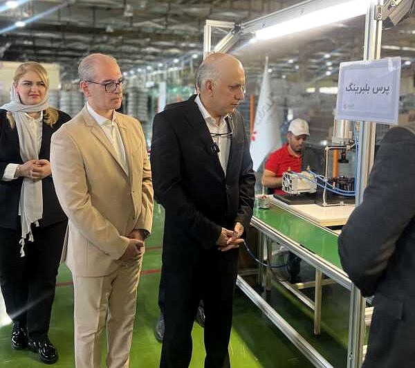 افتتاح خط تولید موتور جاروبرقی گلدیران