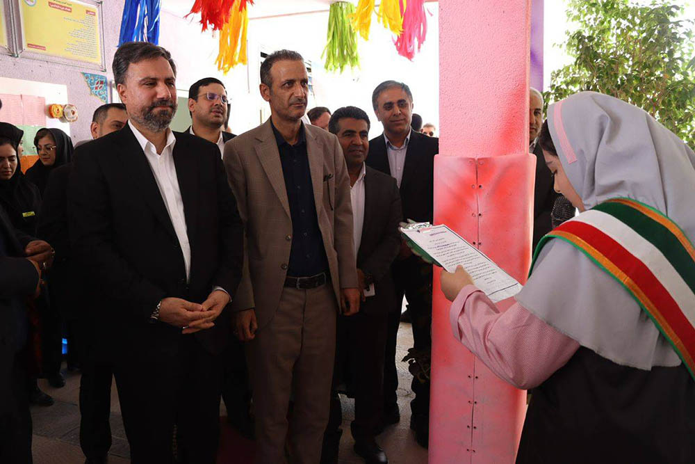 با حضور دکتر شیخان مدرسه ۴ کلاسه شهرک پردیس جم افتتاح شد