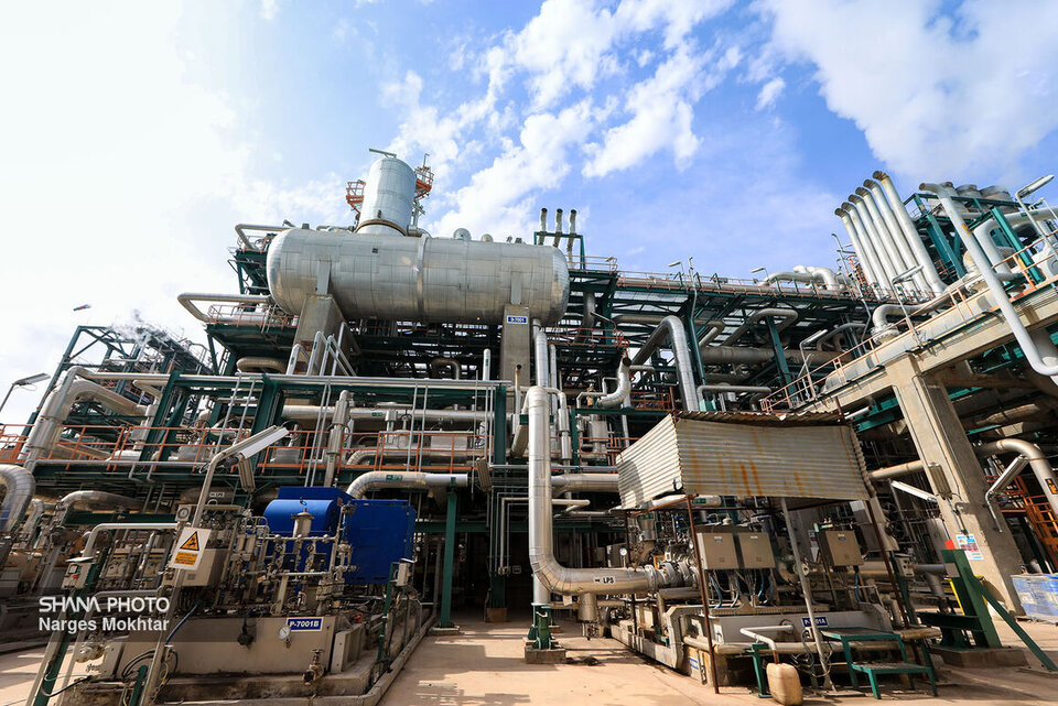 توسعه هدفمند صنعت پتروشیمی در استان‌های محروم