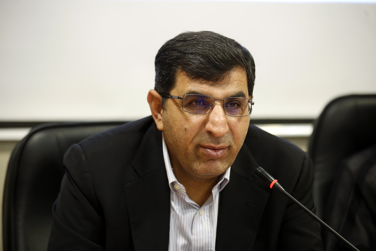 دانشگاه آزاد شیراز بیش از هفت هزار دانشجوی جدید جذب می‌کند