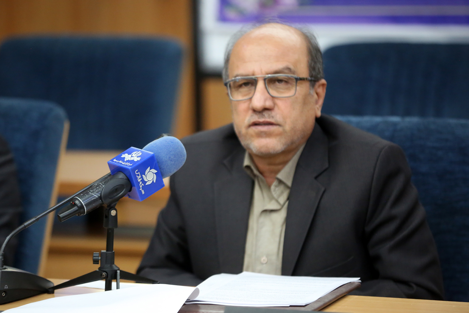 علت اصلی مهاجرت اساتید هیأت علمی، پایین بودن حقوق آن‌ها است