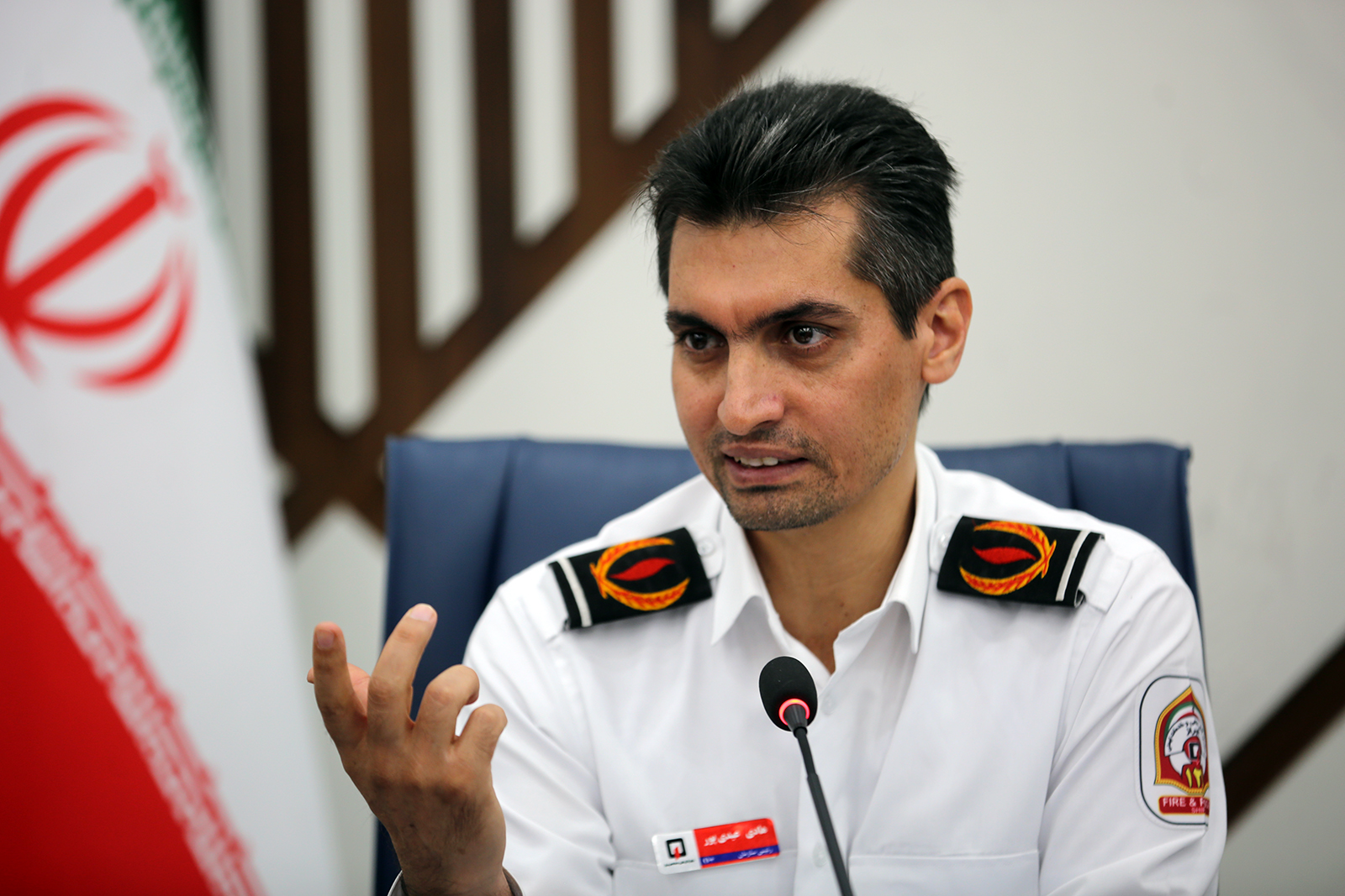 نفس کشیدن شیرازی ها زیر سقف ۸۵۴ ساختمان ناایمن /کار به دادستانی کشیده شده است