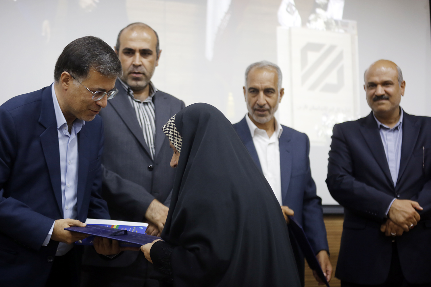 کلید گمرکات فارس به افشین صادقی سپرده شد