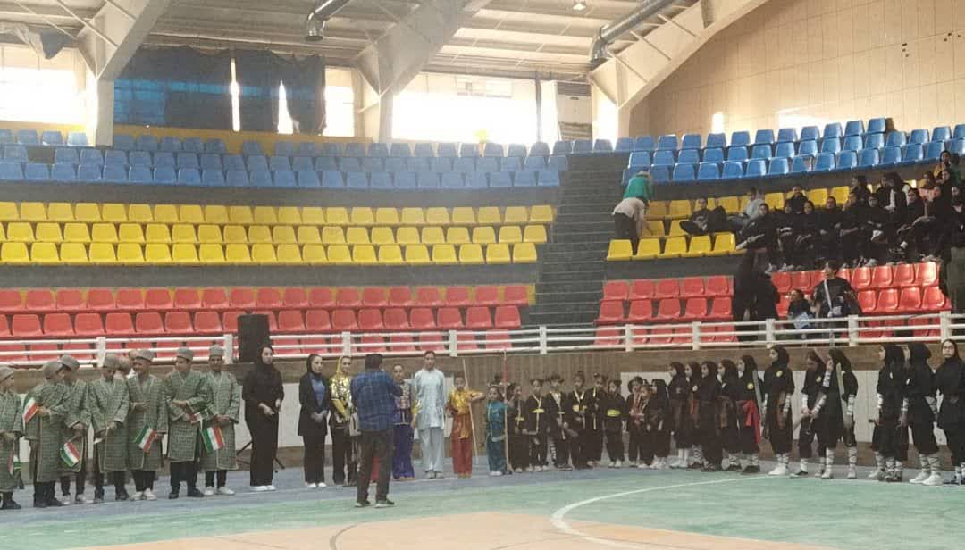 بدرقهٔ پر حرف و حدیث کاروان ستارگان پارسی اعزامی به هفتمین دورهٔ المپیاد استعدادهای برتر