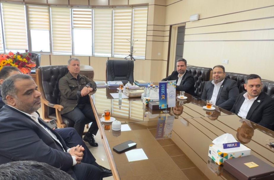 تأکید مدیران عامل پازارگاد و پتروشیمی‌های پارس، هنگام و کنگان بر توسعه همکاری‌ها درمنطقه2