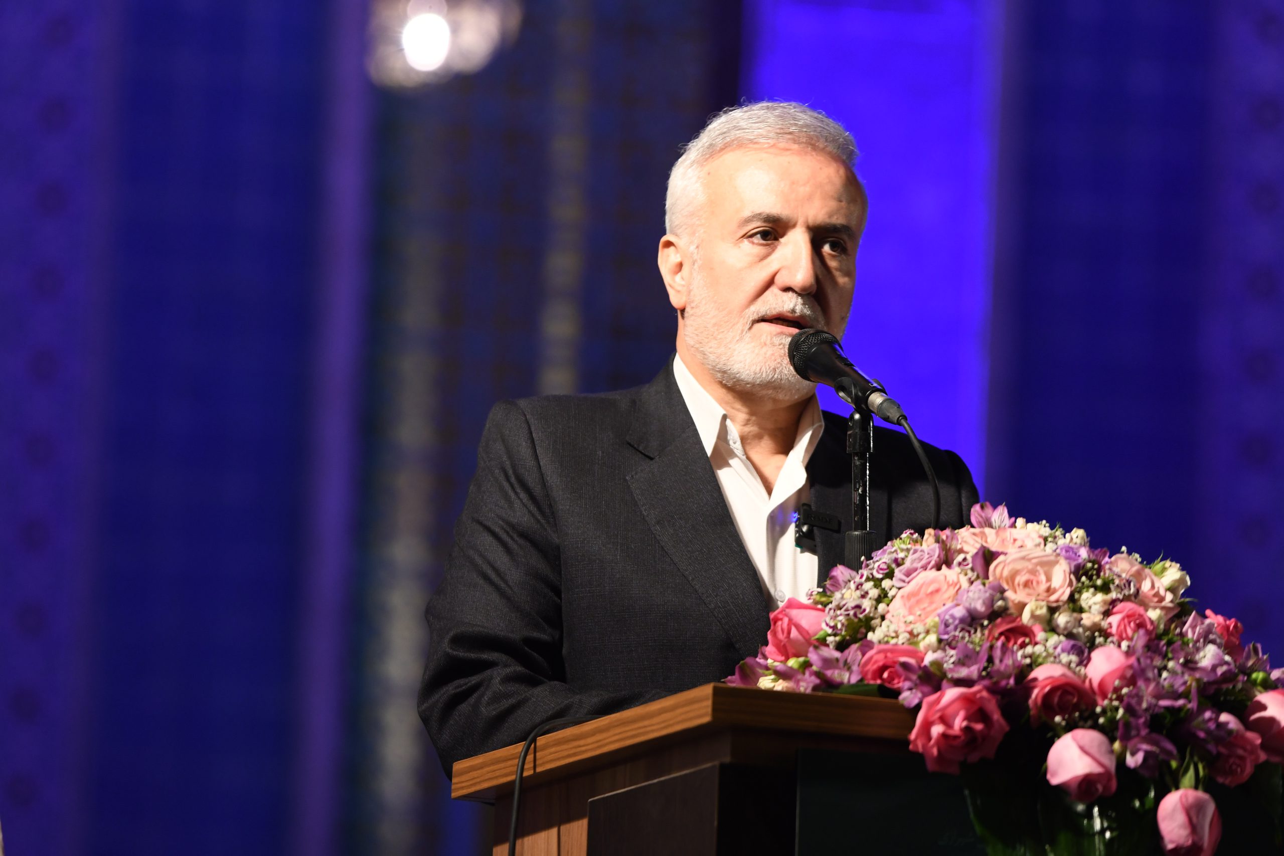 تیغ قانون بر گردن باغ خواران شیراز 