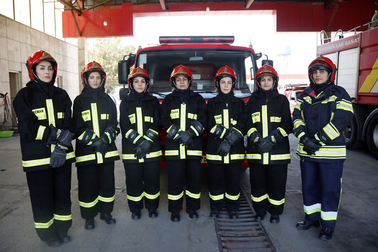 صدای آژیر، صدای اراده؛ داستان زنانی که خطر را با تعهد و آرامش رام کردند