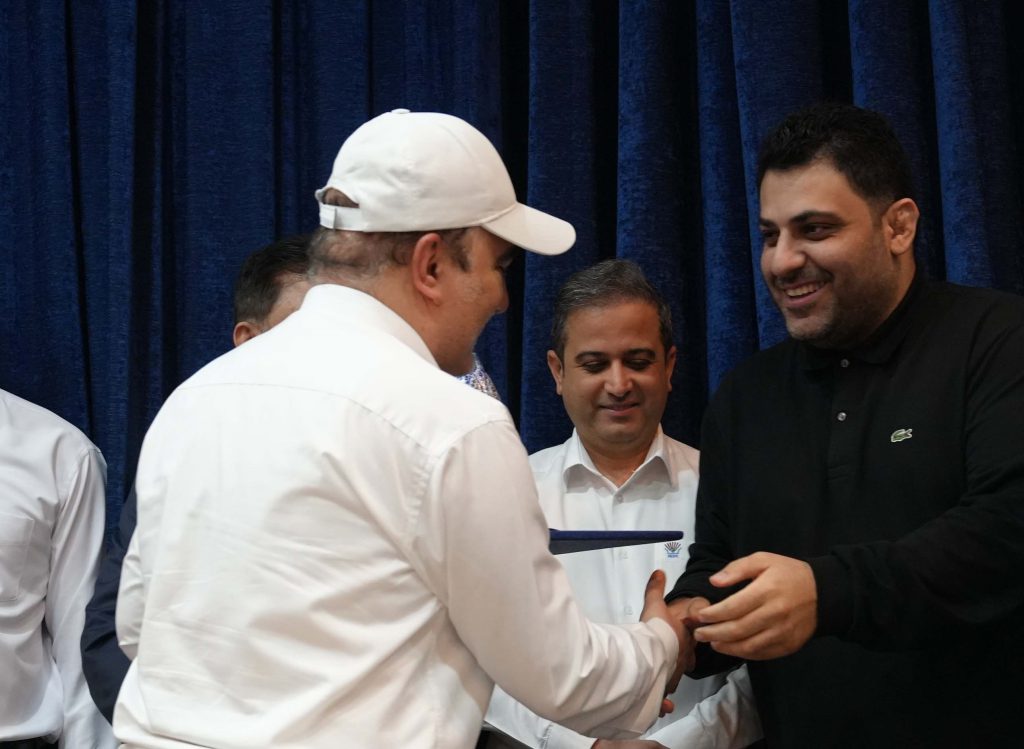 مراسم تقدیر و اهدای جوایز قهرمانان المپیاد آتش‌نشانی و ایمنی منطقه ویژه اقتصادی با حضور حسام خوشبین‌فر، مدیرعامل شرکت پتروشیمی مروارید برگزار شد.