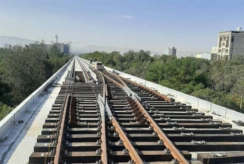 از شمال تا جنوب كرمانشاه روی ریل ذوب آهن اصفهان در 20 دقیقه