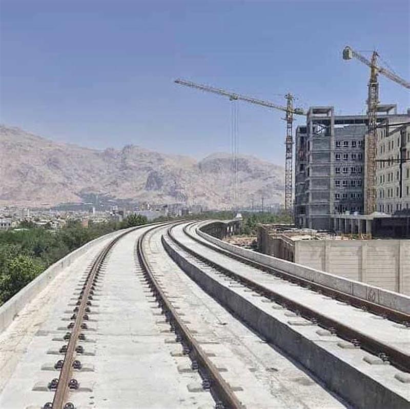 از شمال تا جنوب كرمانشاه روی ریل ذوب آهن اصفهان در 20 دقیقه