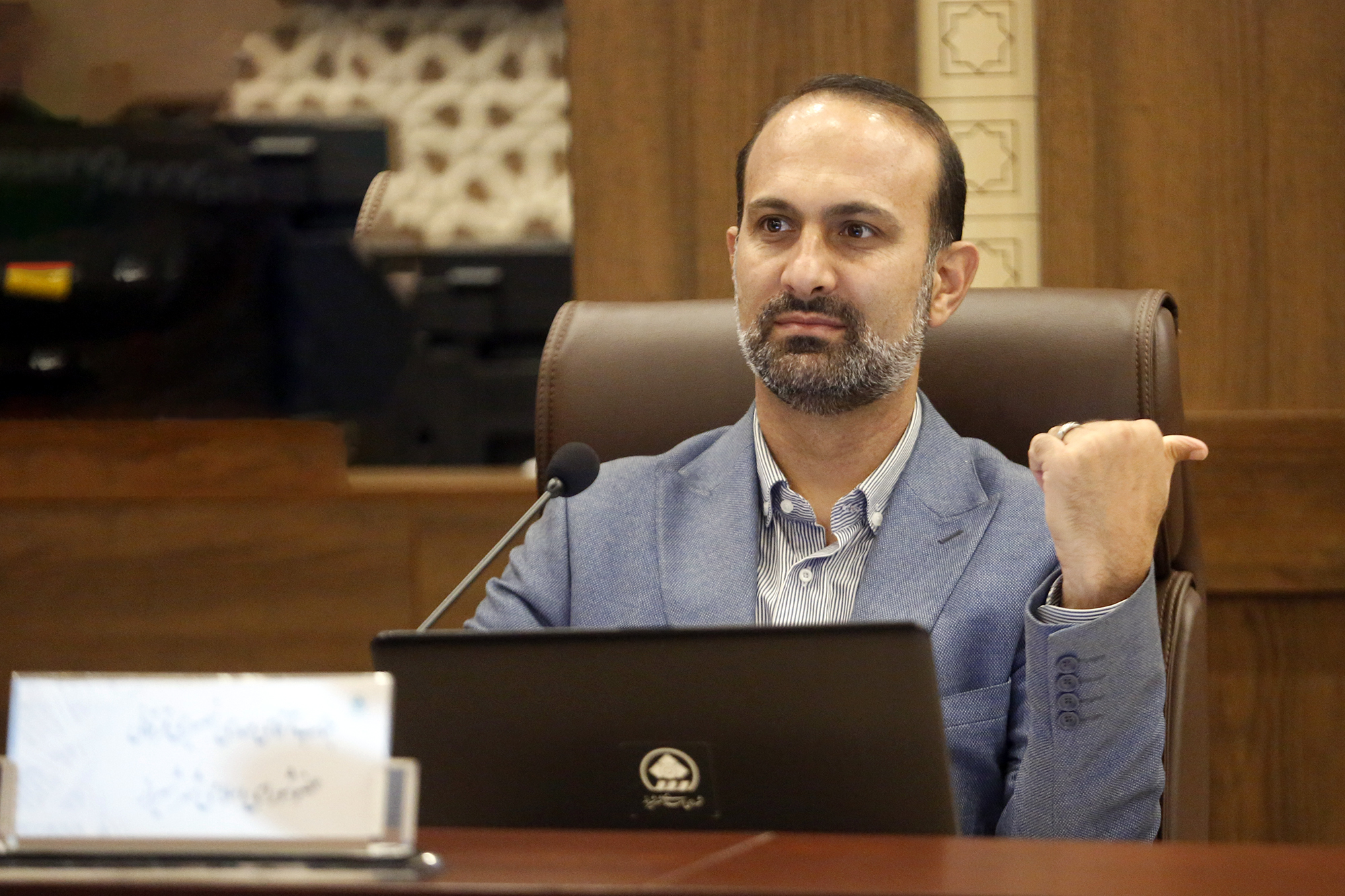 تعليق، بودن يا نبودن، مسئله کدام است؟