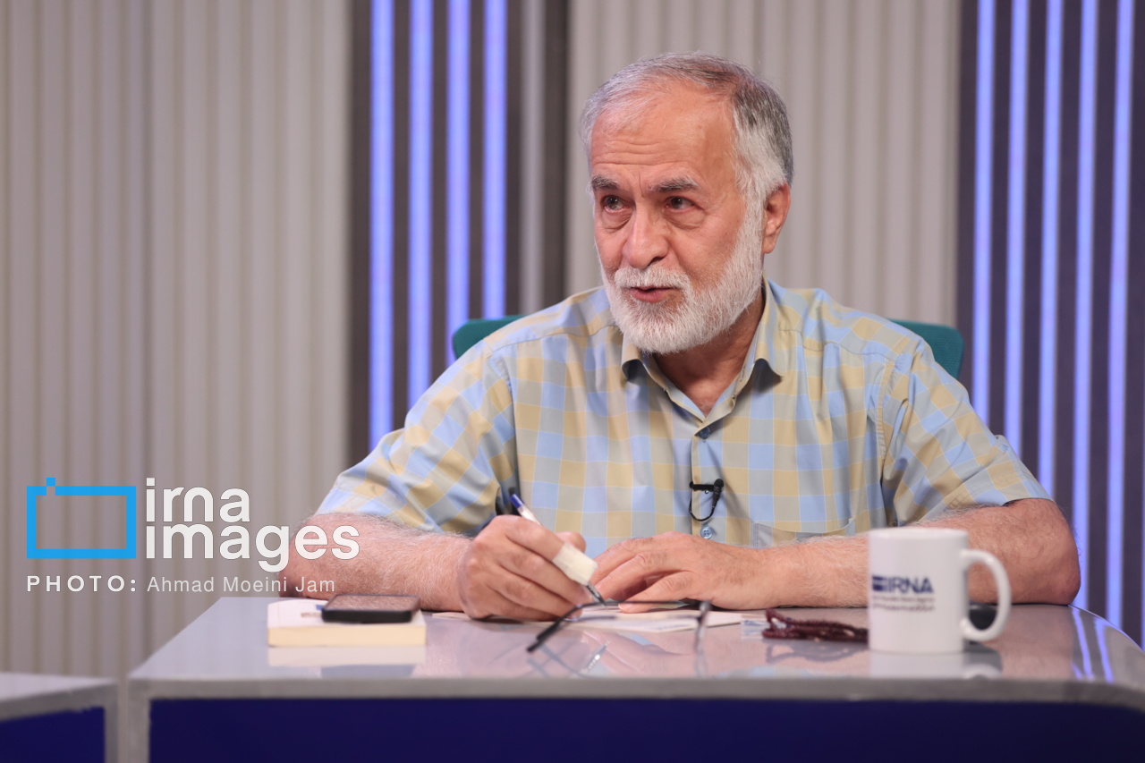 هیچ موفقیتی بدون انسجام ملی حاصل نخواهد شد/ استعفای رئیس جمهور شبیه طنز است