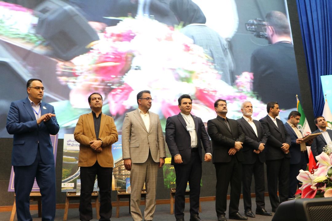  ادارهٔ کلان‌شهرها در این کلاف سردرگم  چیزی شبیه معجزه است 