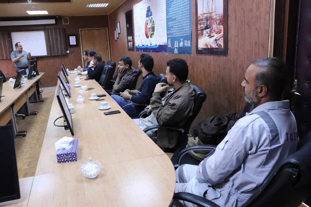 برگزاری دوره تخصصی جرثقیل ۱۵۰۰ تن و تاور کرین در يارد خرمشهر