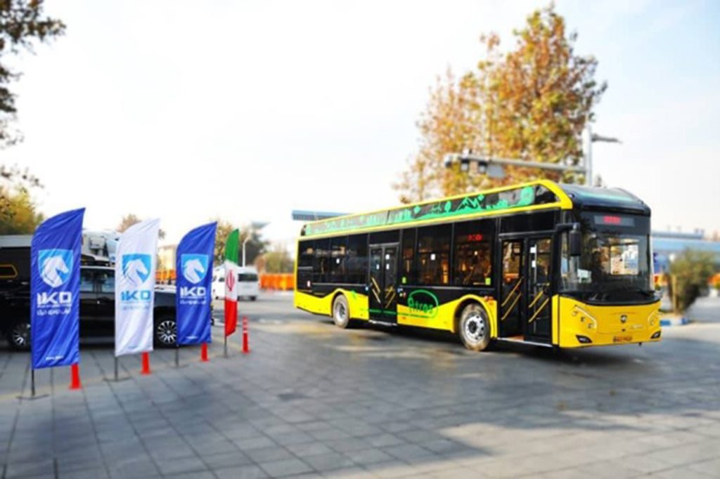 تحویل نخستین سری از اتوبوس‌های برقی ایران‌خودرو دیزل به اتوبوس‌رانی اصفهان