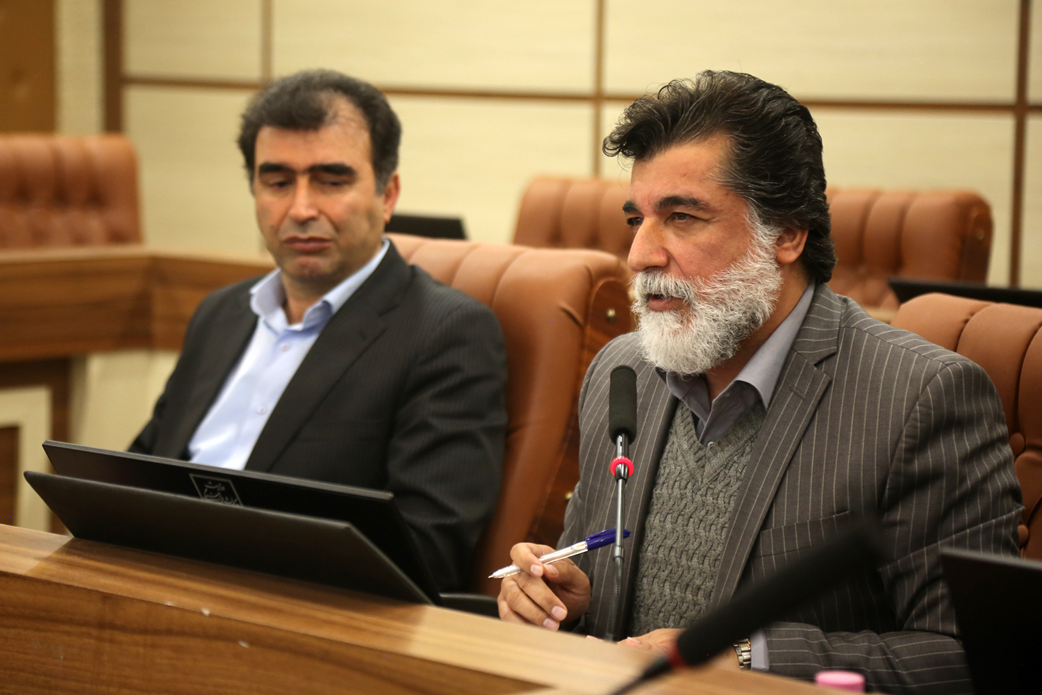 درخواست مدیرکل میراث فارس برای اجرای پایلوت تمرکززدایی در وزارت میراث