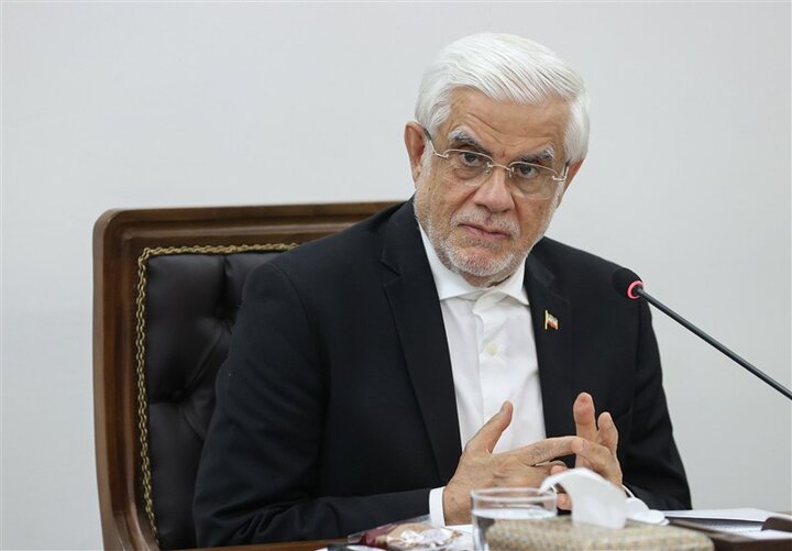 عارف: راهبرد دولت چهاردهم جذب سرمایه ایرانیان خارج از کشور است