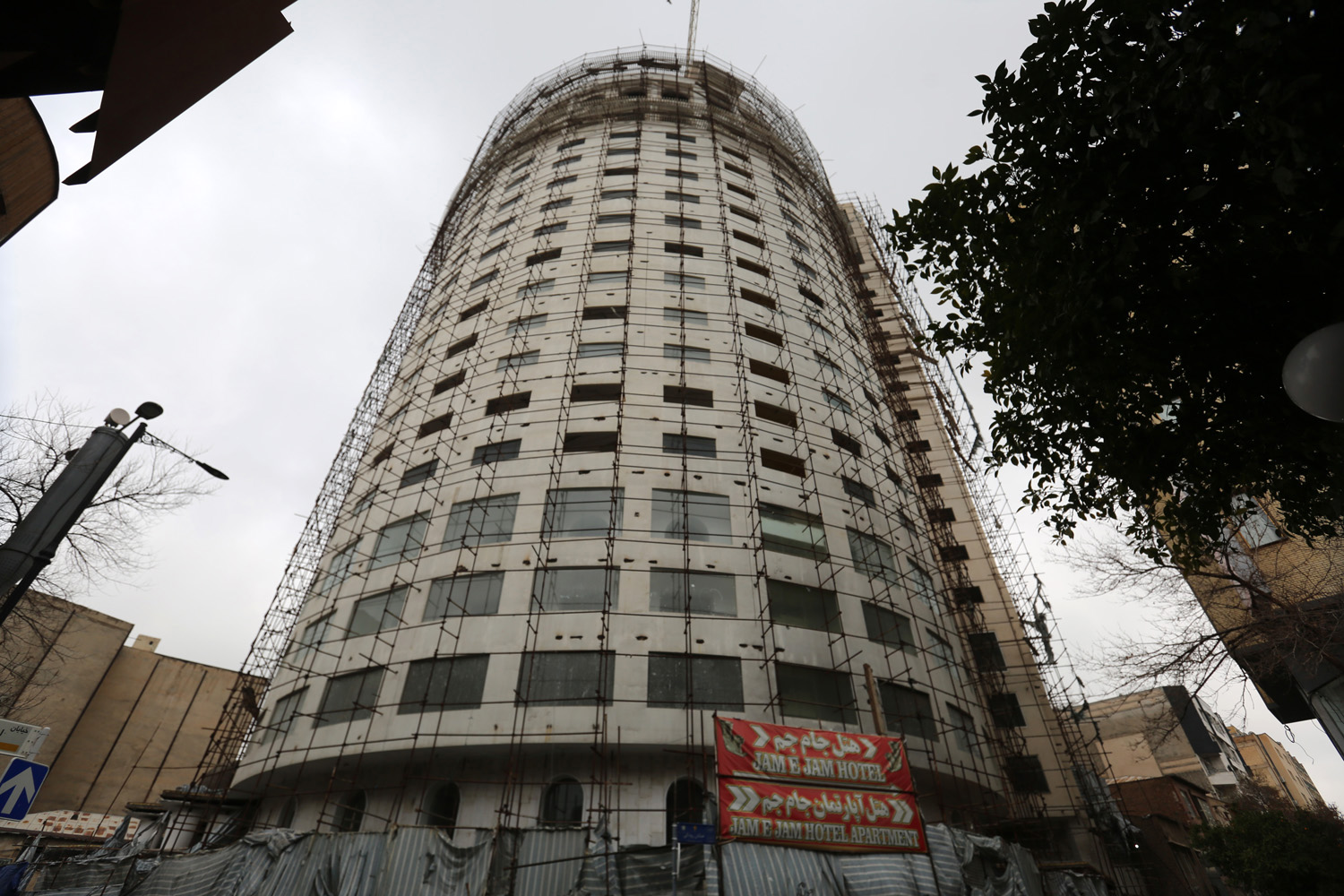 نفرین آسمان بر سر میراث کریم خان 