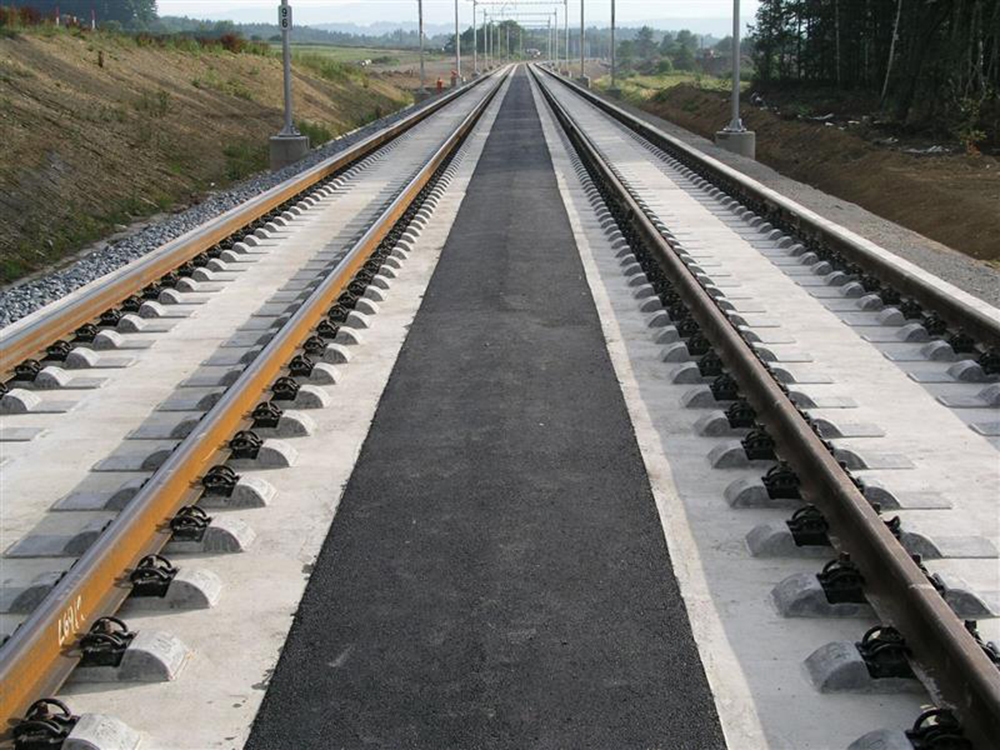 پروژه‌­های ریلی كشور روی ریل ذوب ­آهن اصفهان، ركورد می‌زنند، 