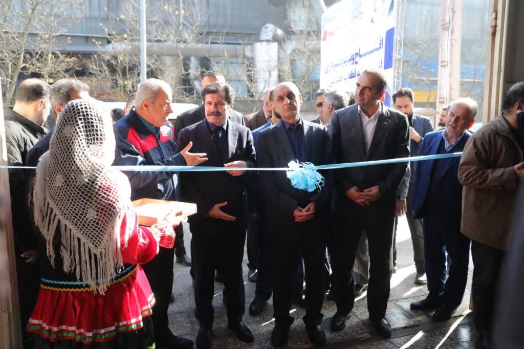 با حضور معاون رییس جمهور صورت گرفت: افتتاح و آغاز عملیات اجرایی 46 طرح سرمایهگذاری و زیرساختی با ارزش 1890میلیارد تومان و اشتغالزایی مستقیم 199 نفر