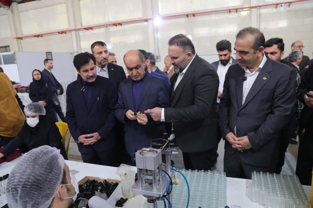 با حضور معاون رییس جمهور صورت گرفت: افتتاح و آغاز عملیات اجرایی 46 طرح سرمایه‌گذاری و زیرساختی با ارزش 1890میلیارد تومان و اشتغالزایی مستقیم 199 نفر