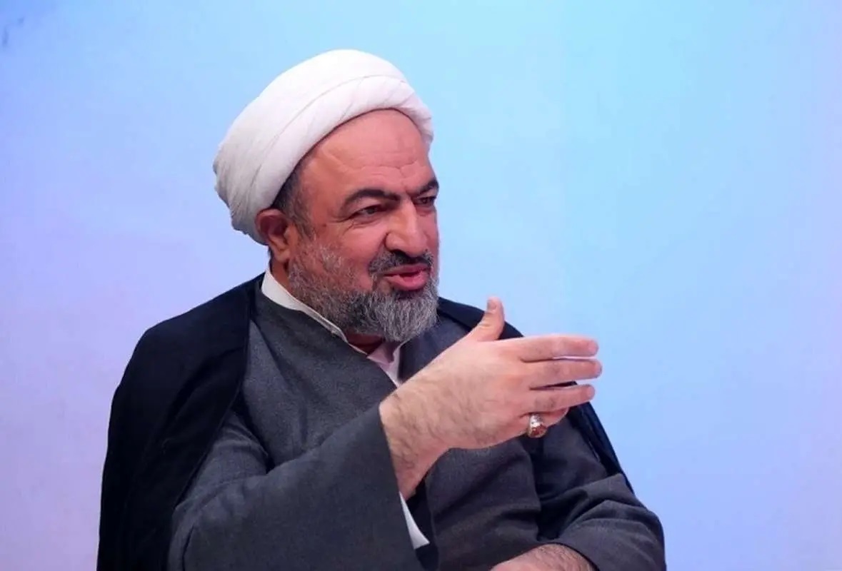 حمله رسایی به خرازی: اشتباه اصلی نگه داشتن شما روی کرسی‌های جمهوری اسلامی است
