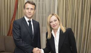 مکرون مقابل جورجیا ملونی عنان از کف داد!