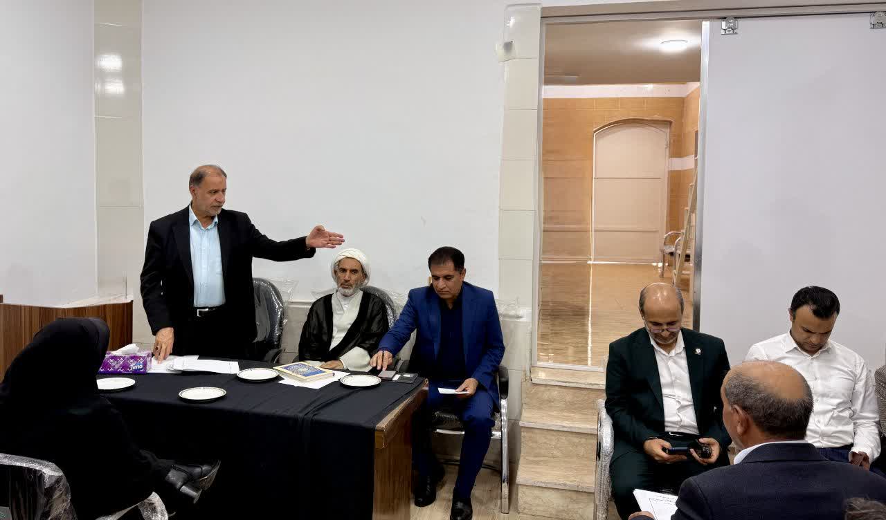 نشست پیگیری اولویت‌های محلات منطقه ۶ شیراز با رویکرد مشارکت‌محور