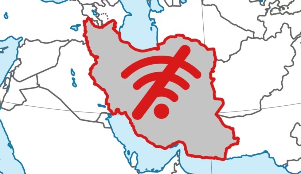 نماینده مجلس آب پاکی را روی دست مردم ریخت؛ اینترنت فعلاً وصل نمی‌شود