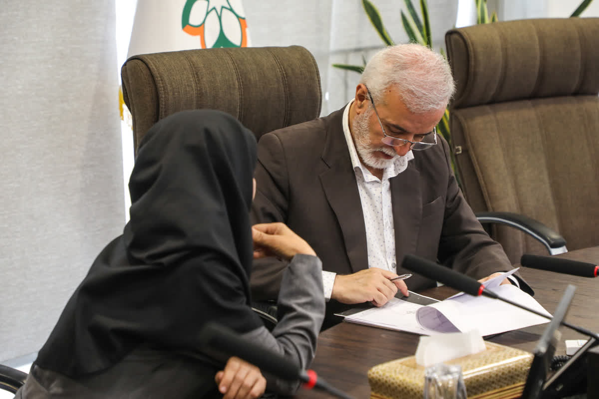 از تکریم تا توسعه؛ شهردار شیراز پای حرف مردم؛ احصای مطالبات در فضایی صمیمانه
