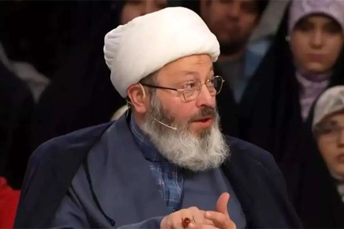 برخی با خوش خیالی فکر می‌کنند که همه چیز تحت کنترل است نهج‌البلاغه را بخوانید