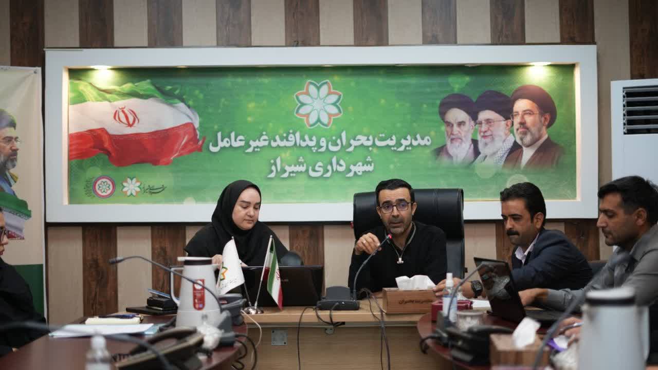 بررسی چالش‌ها و نیازهای بازسازی و بازتوانی پس از بحران در شیراز