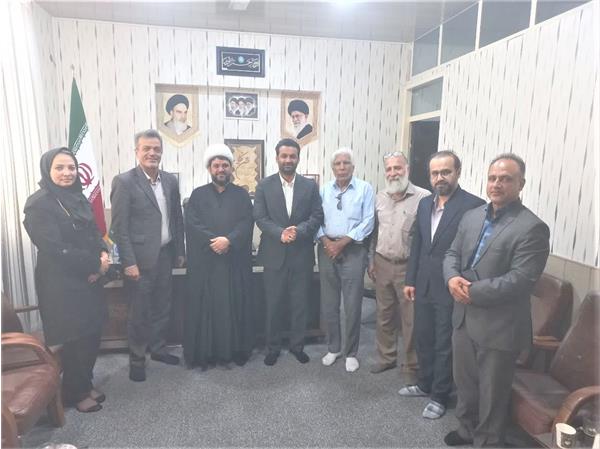 در دیدار امام جمعه کازرون و مدیرکل فرهنگ فارس مطرح شد: هنر، سلاح تاب‌آوری