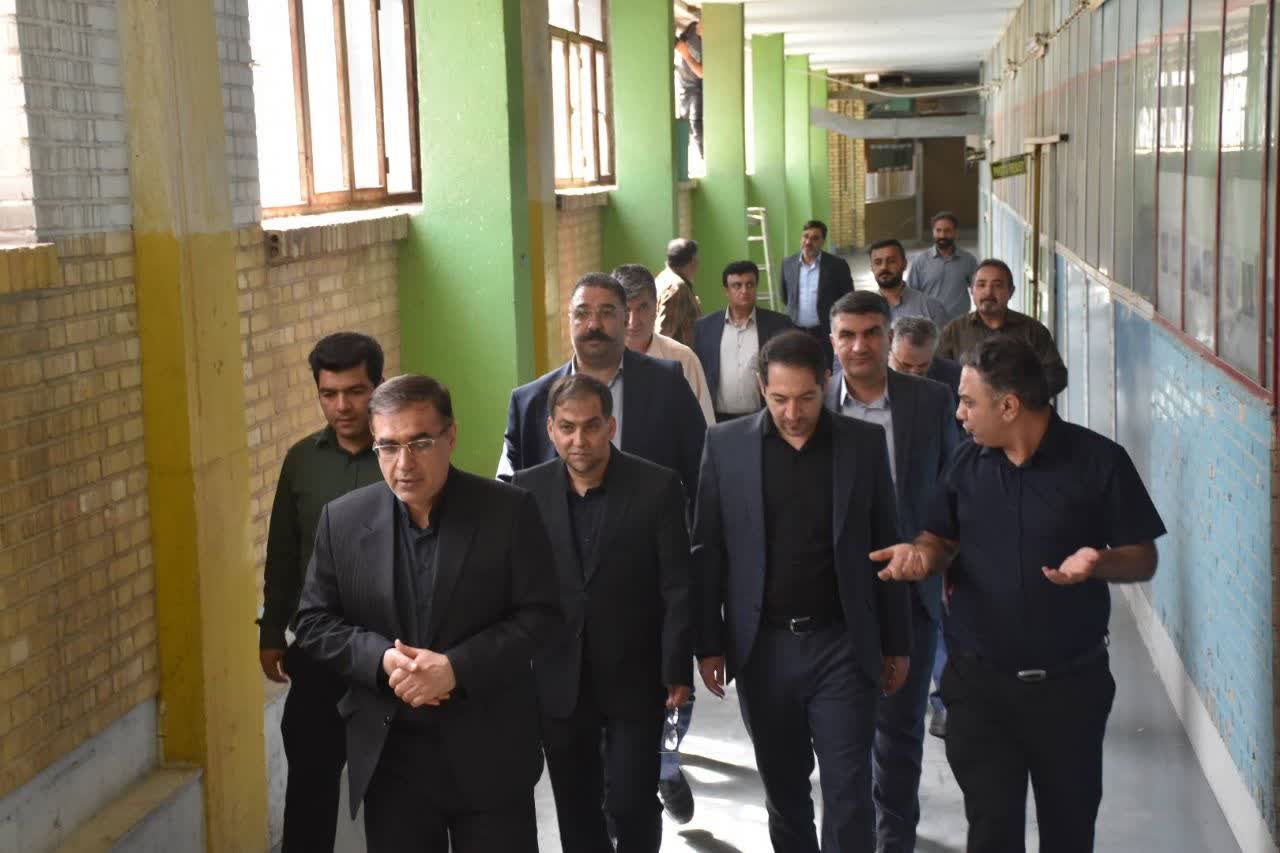 روند احیای کارخانه ITI با جدیت دنبال می‌شود/ احیای کارخانه ITI پس از ۲۰ سال رکود وارد مرحله اجرایی شد
