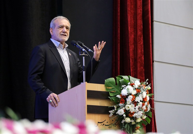 دولت برای رفع مشکلات تولیدکنندگان و تأمین برق صنایع اقدام می‌کند
