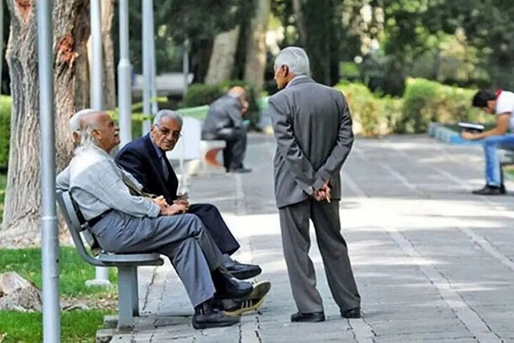 پرداخت معوقات بازنشستگان متوقف نشده است