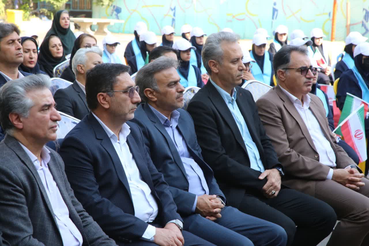 از هیجان یک زنگ تا آغاز فصل تازه دانایی 