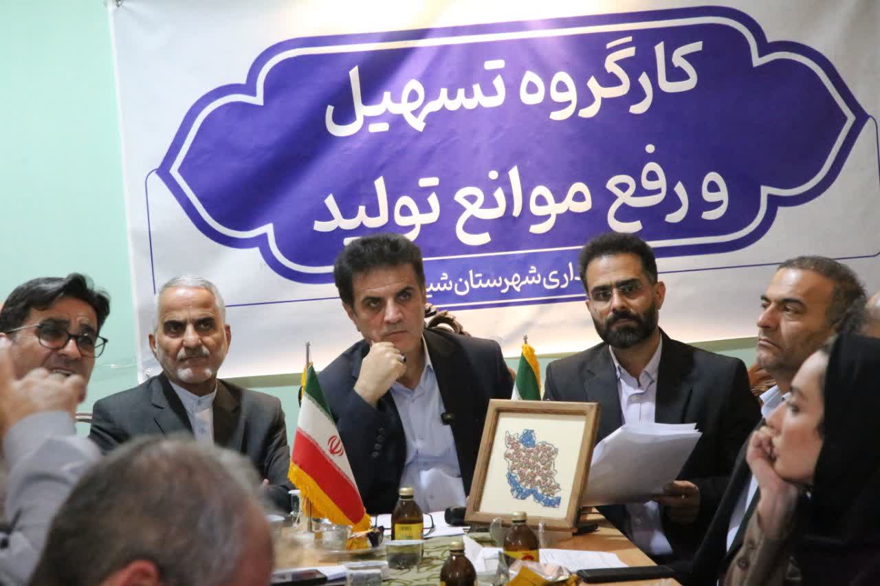 صنعت را نمی‌شود با وام نجات داد