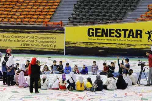 رونمایی از بزرگترین نقاشی جهان با عنوان «صلح» در ورزشگاه دوازده هزار نفری آزادی تهران