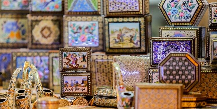 بهره برداری از پنح طرح صنایع دستی در شیراز آغاز شد