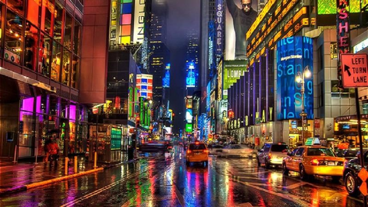 تفاوت نیویورک در فضای مجازی و فضای واقع
