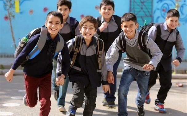 ثبت‌نام بیش از ۹۰ درصد دانش‌آموزان فارس/  ۹۰ درصد مدارس آماده مهر تحصیلی‌اند