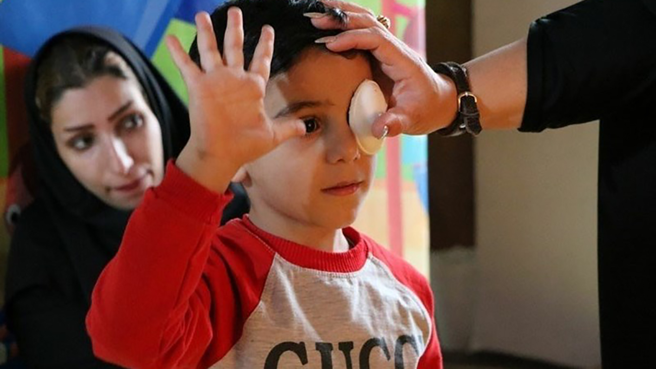 شناسایی ۲۶۰۰ کودک دارای اختلال بینایی در فارس در سال گذشته/ خانواده ها، غربالگری چشم نوزادان را جدی بگیرند